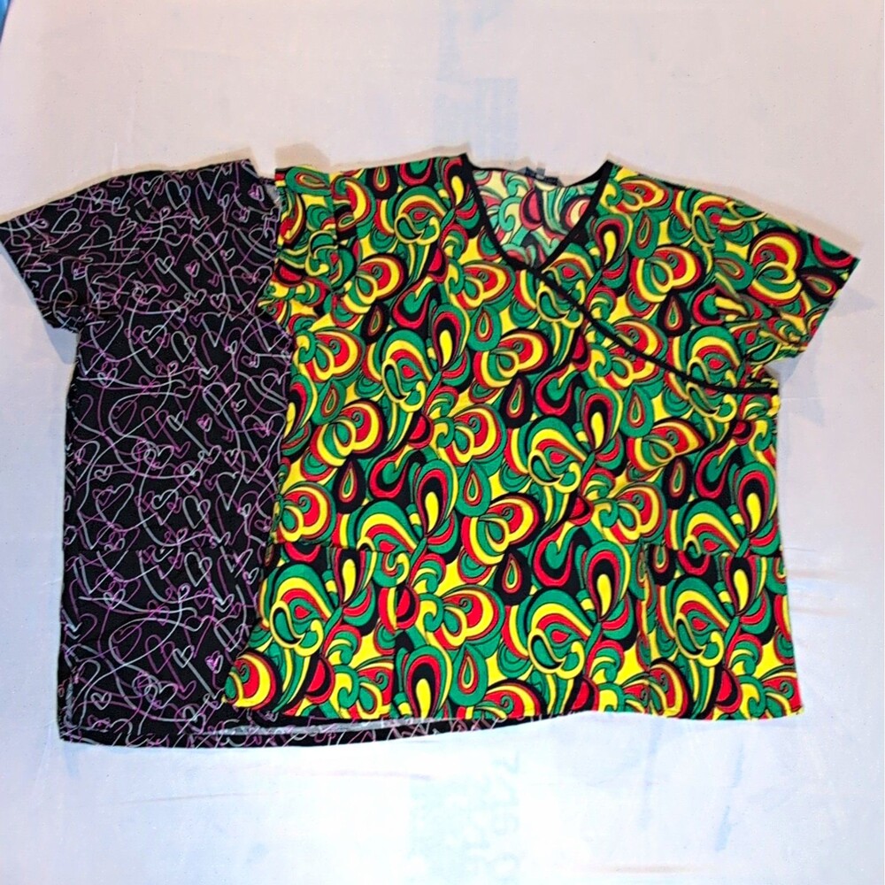 Lot of 2 Wear For Care Women's Medical Scrub Top XL  Multicolor V-Neck Patterned
